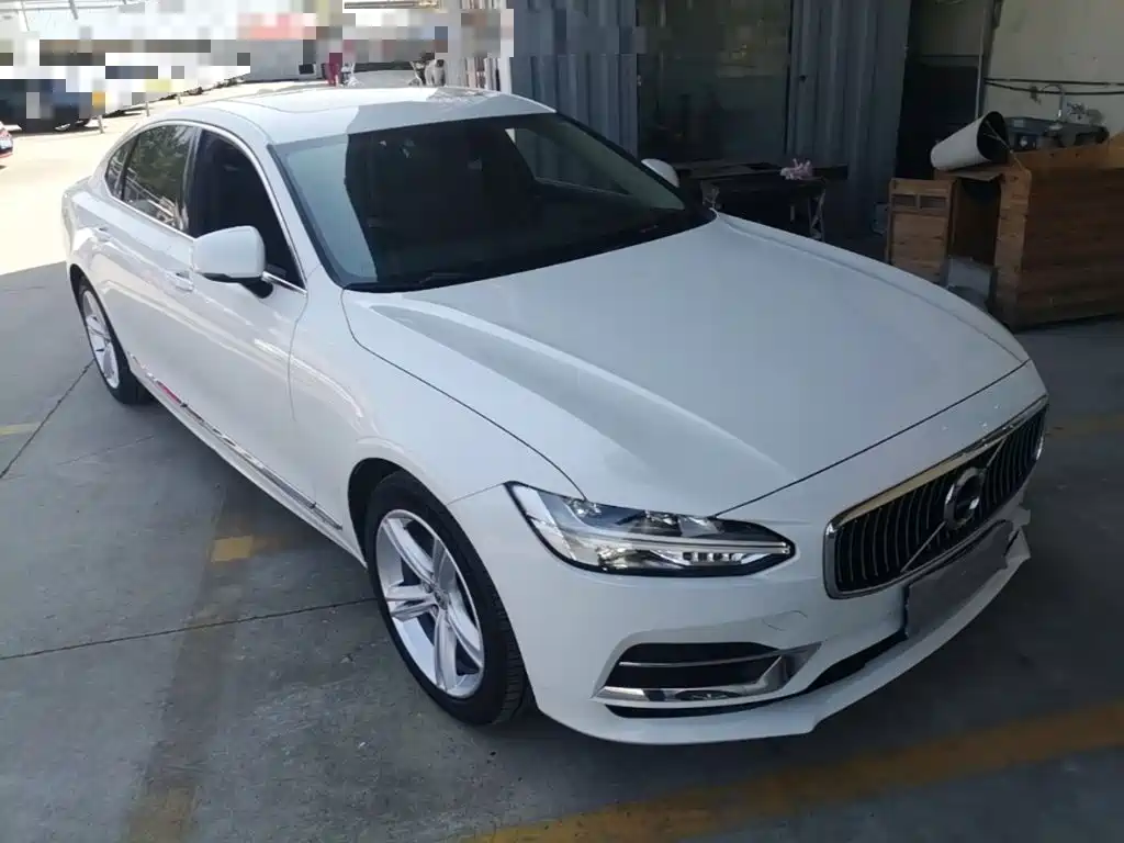 Volvo S90 — фото 4
