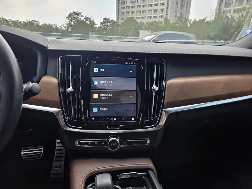 Volvo S90 — фото 13
