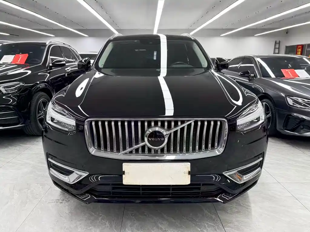 Volvo XC90 — фото 2