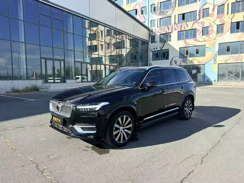 Volvo XC90 — фото 2