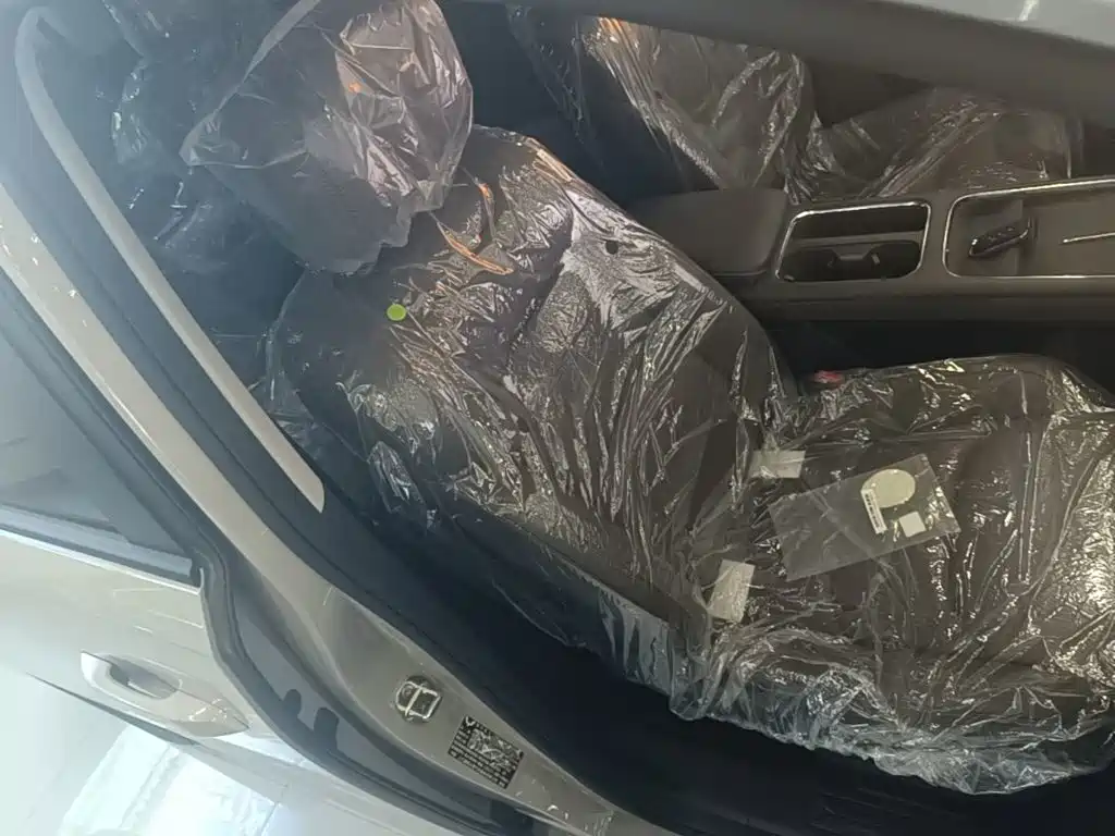 Wuling Xingguang 730 New Energy — фото 25