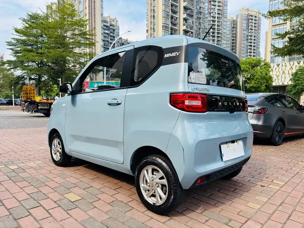 Wuling MINIEV — фото 14