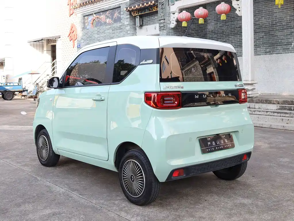 Wuling MINIEV — фото 9