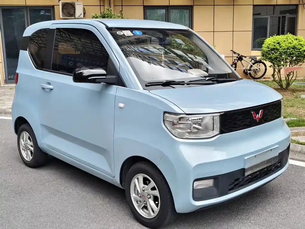 Wuling MINIEV — фото 3