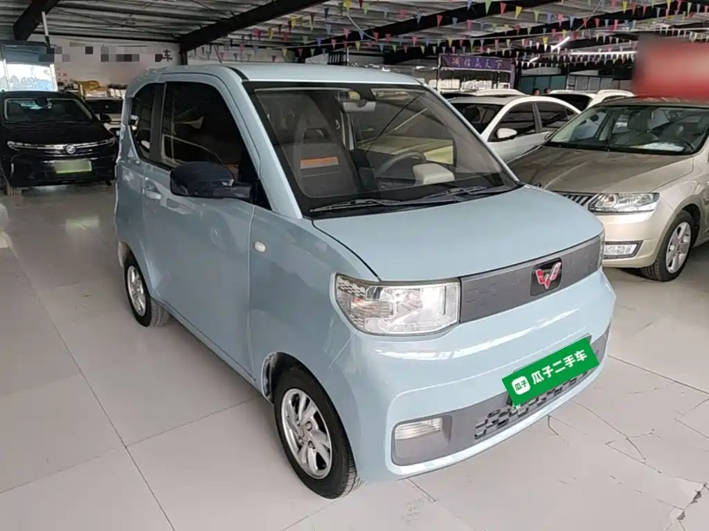 Wuling MINIEV — фото 4