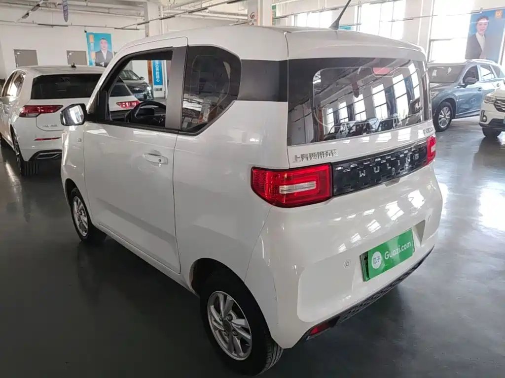 Wuling MINIEV — фото 5