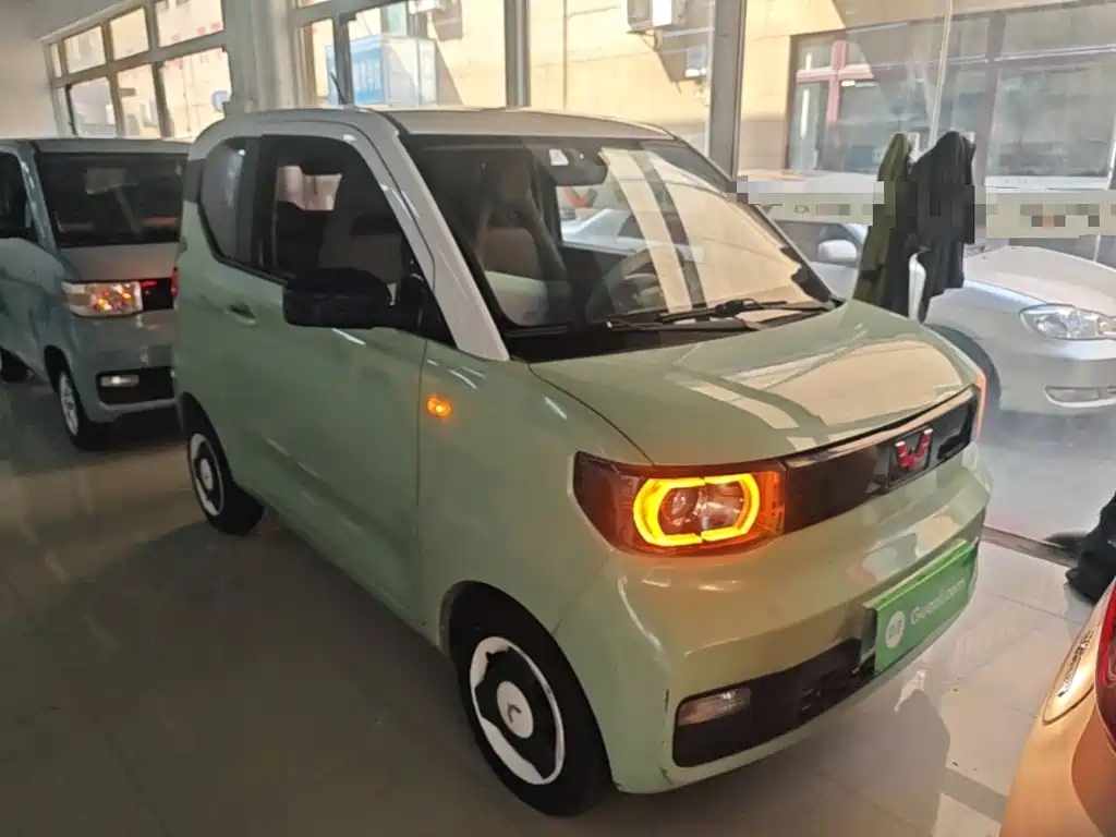 Wuling MINIEV — фото 4