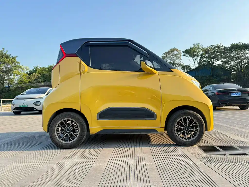 Wuling Nano EV — фото 9