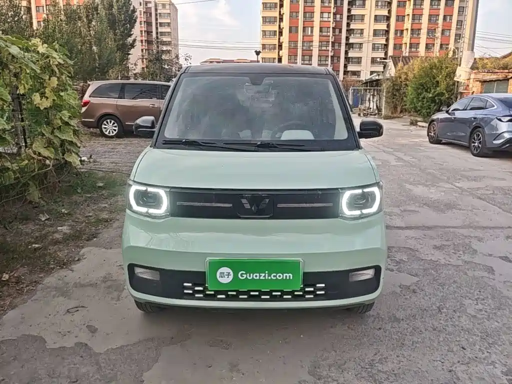 Wuling MINIEV — фото 3