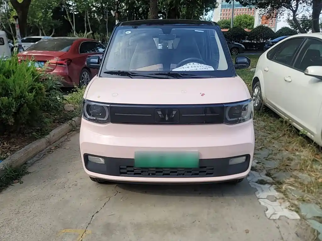 Wuling MINIEV — фото 3