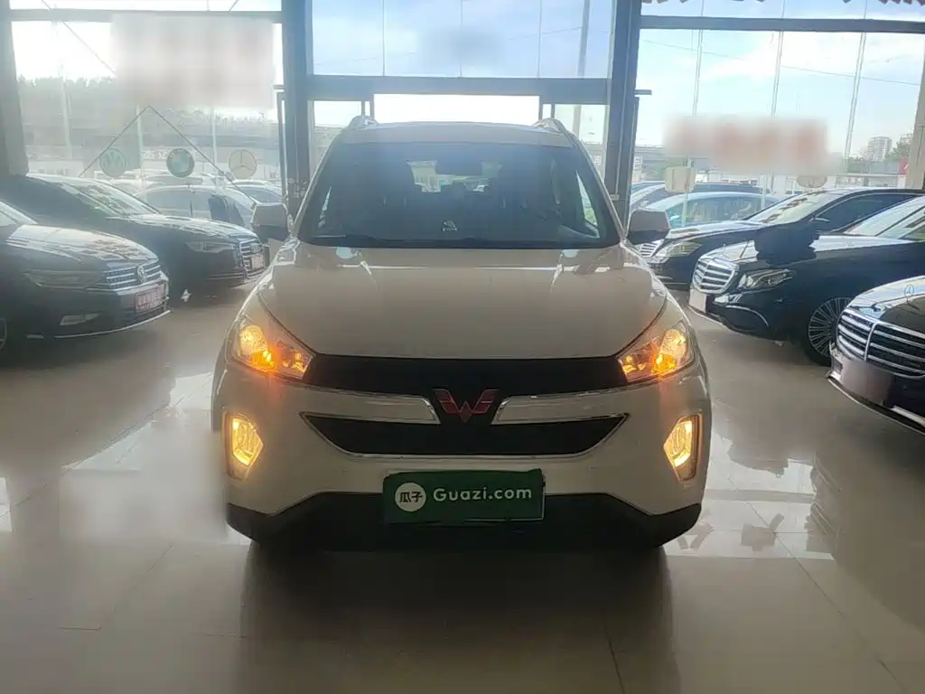 Wuling Hongguang S3 — фото 3