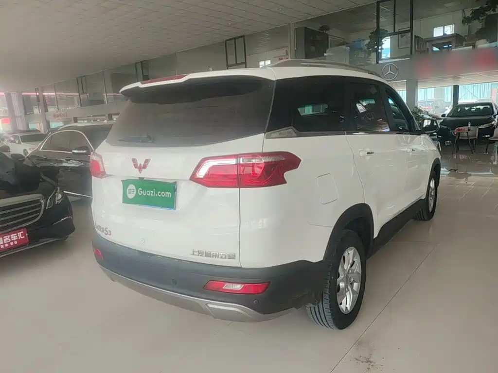 Wuling Hongguang S3 — фото 7