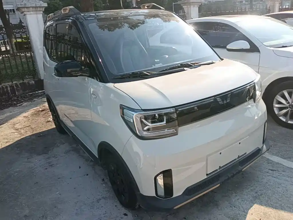 Wuling MINIEV — фото 4