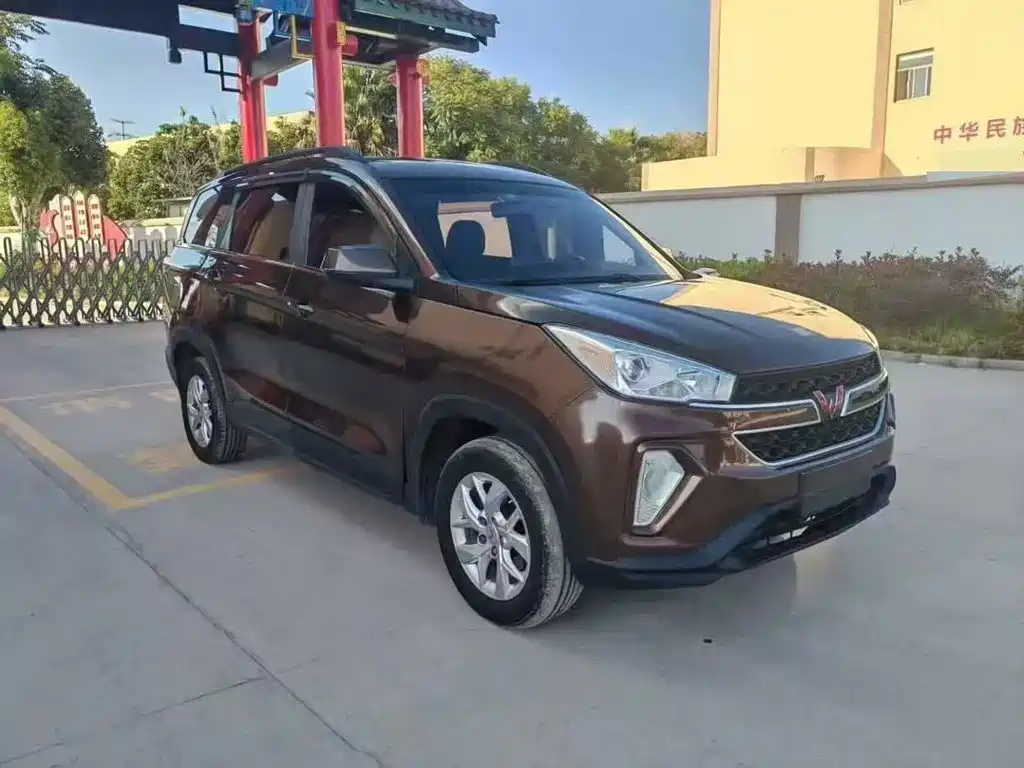 Wuling Hongguang S3 — фото 2