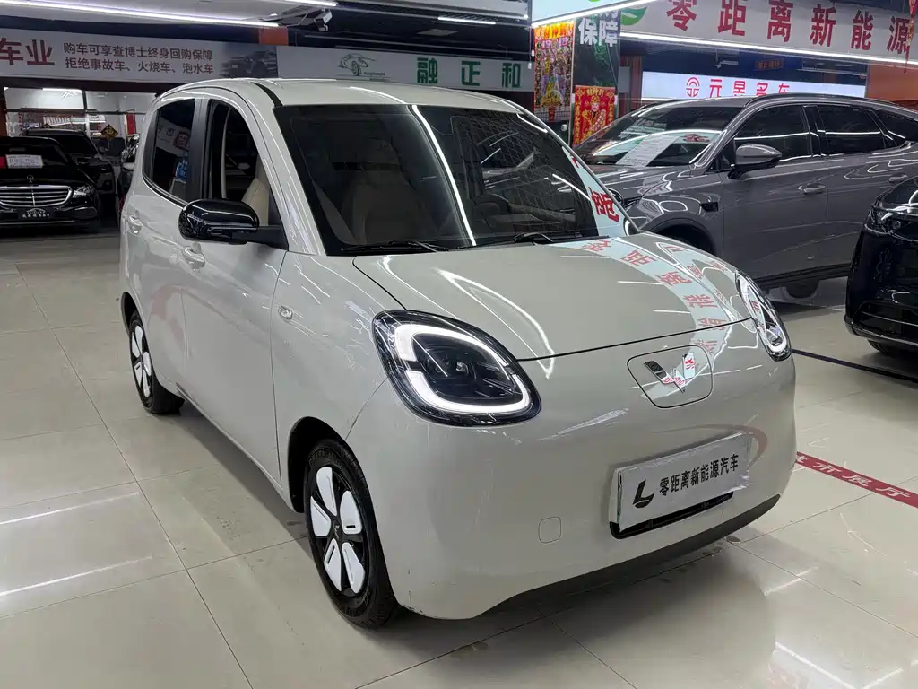 Wuling MINIEV — фото 3
