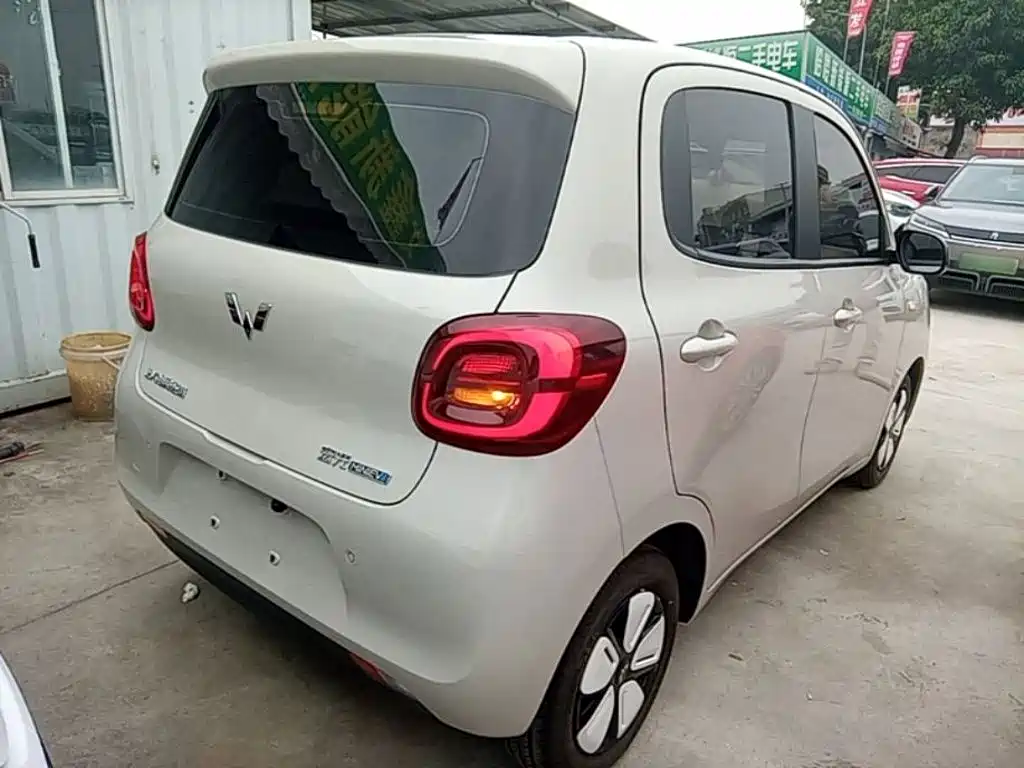 Wuling MINIEV — фото 7