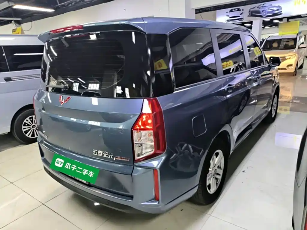 Wuling Hongguang PLUS — фото 7