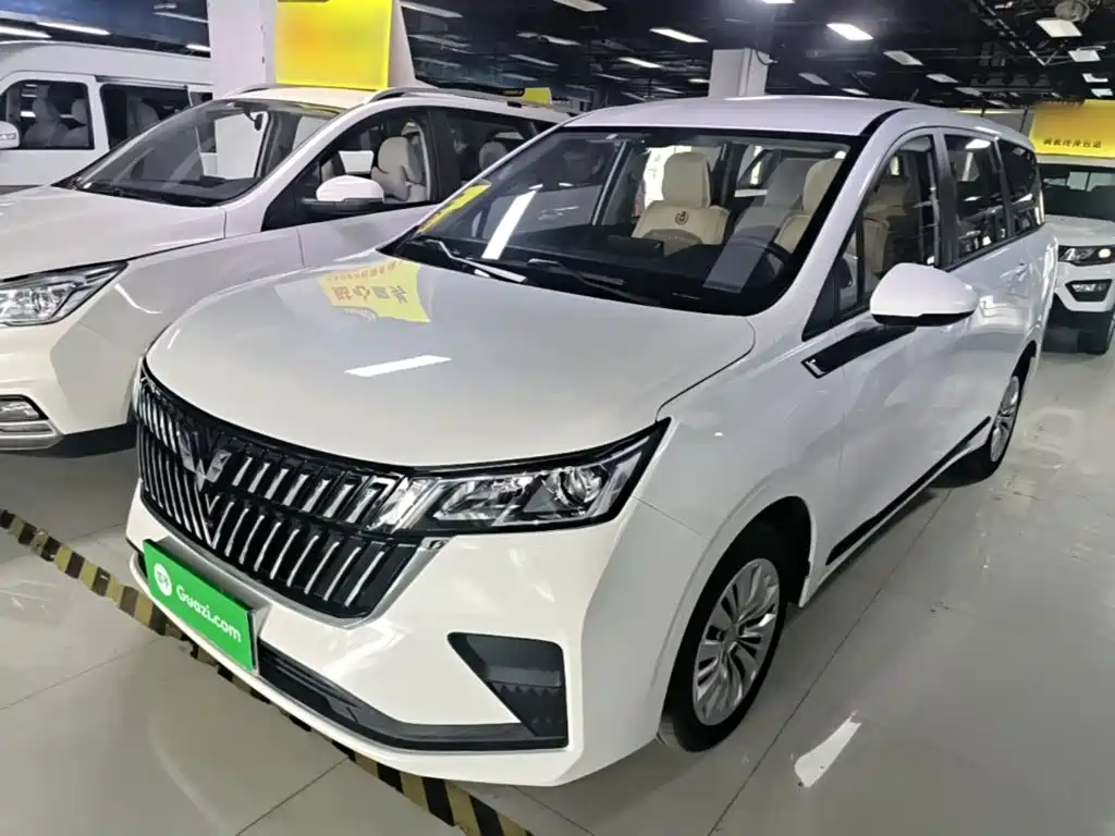 Wuling Jiachen — фото 2