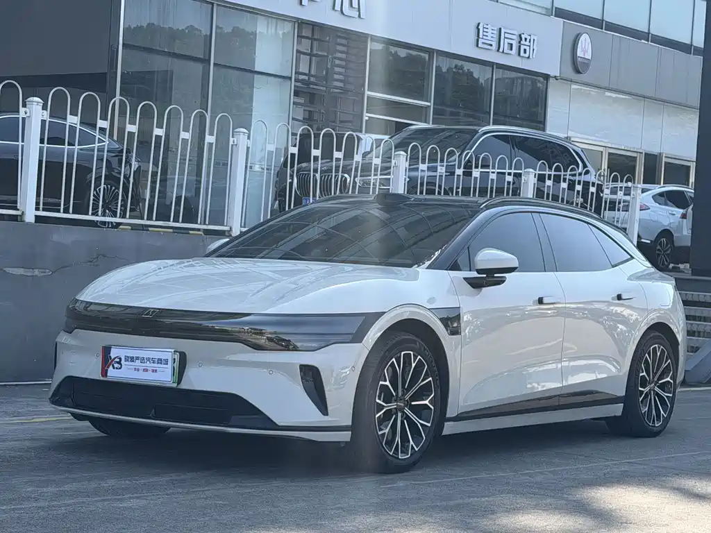 Zeekr 007GT