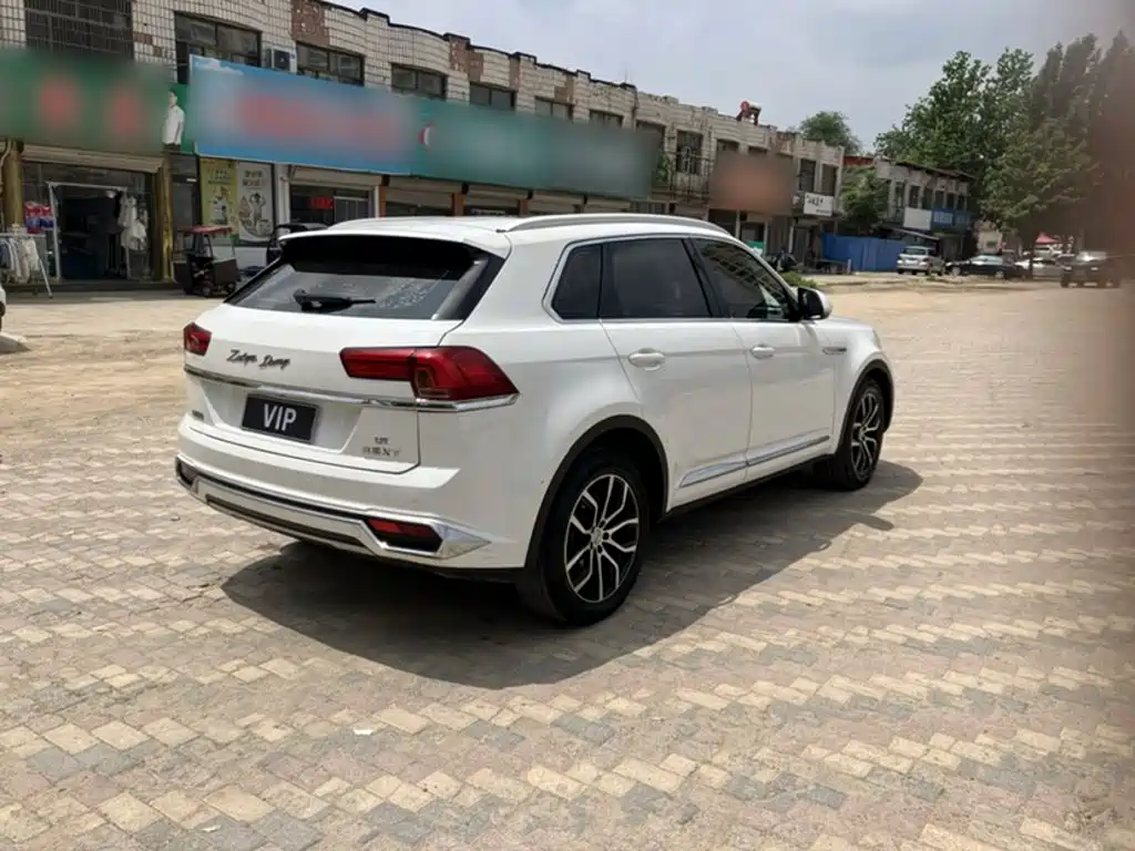 Zotye X7 — фото 10
