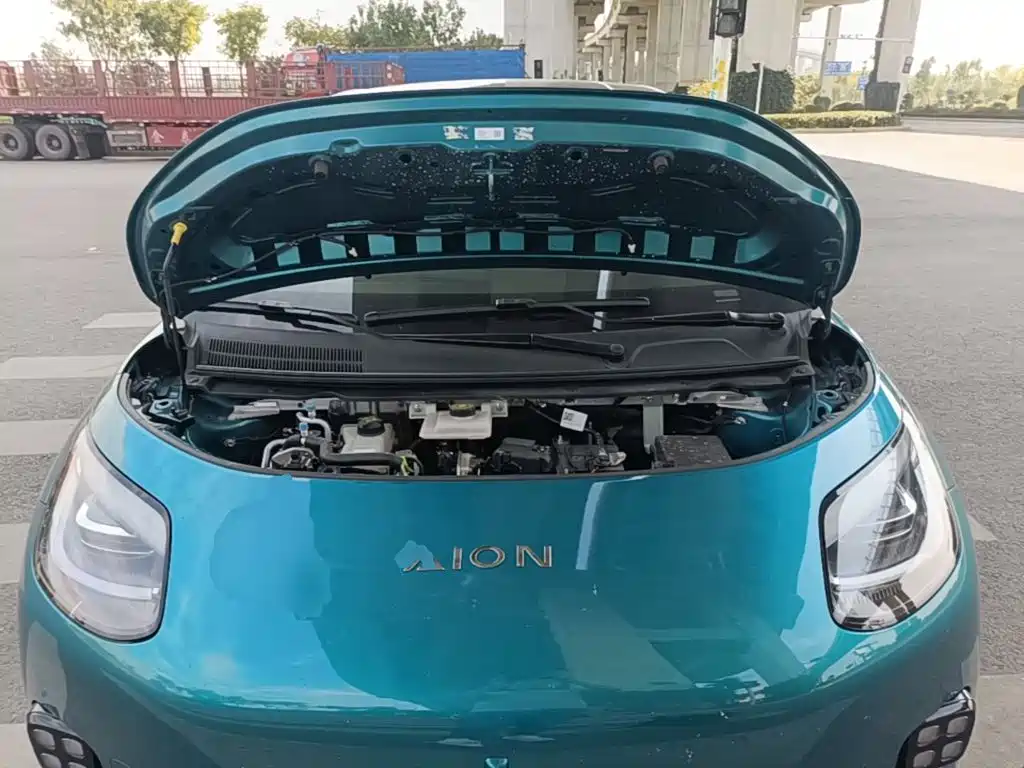 Aion AION UT — фото 20