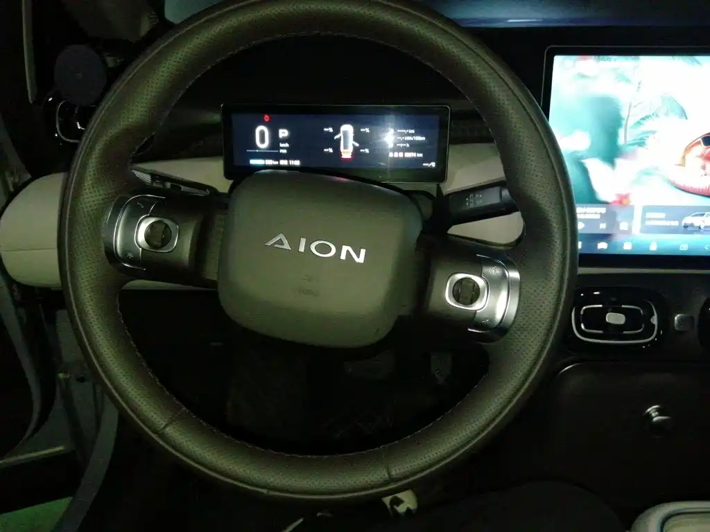 Aion AION UT — фото 11