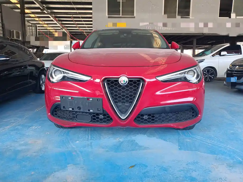 Alfa Romeo Stelvio — фото 2