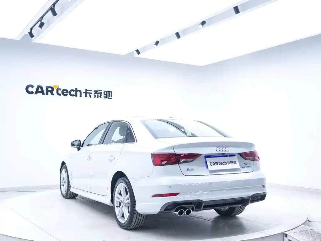 Audi A3 — фото 18