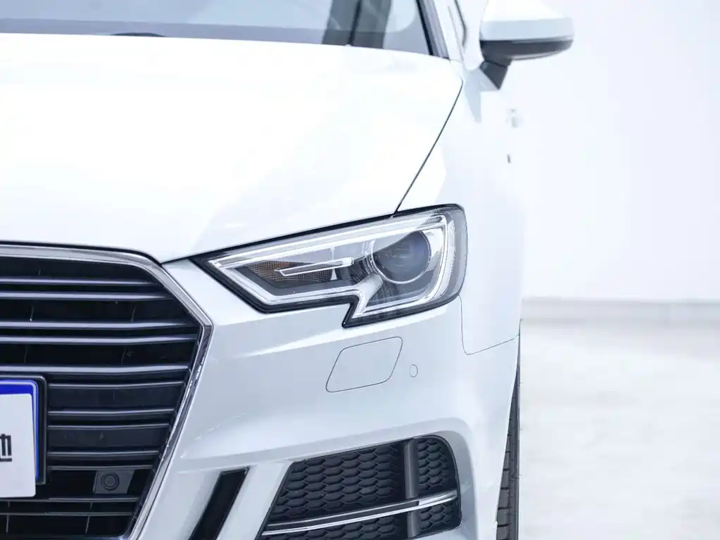 Audi A3 — фото 7