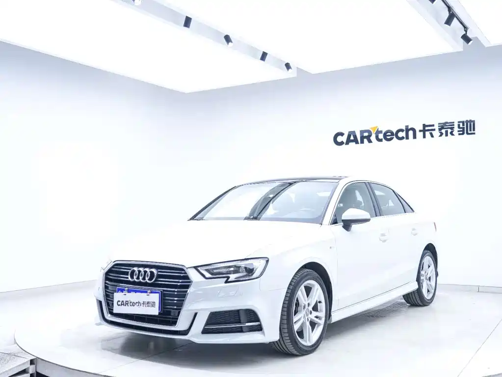 Audi A3 — фото 8