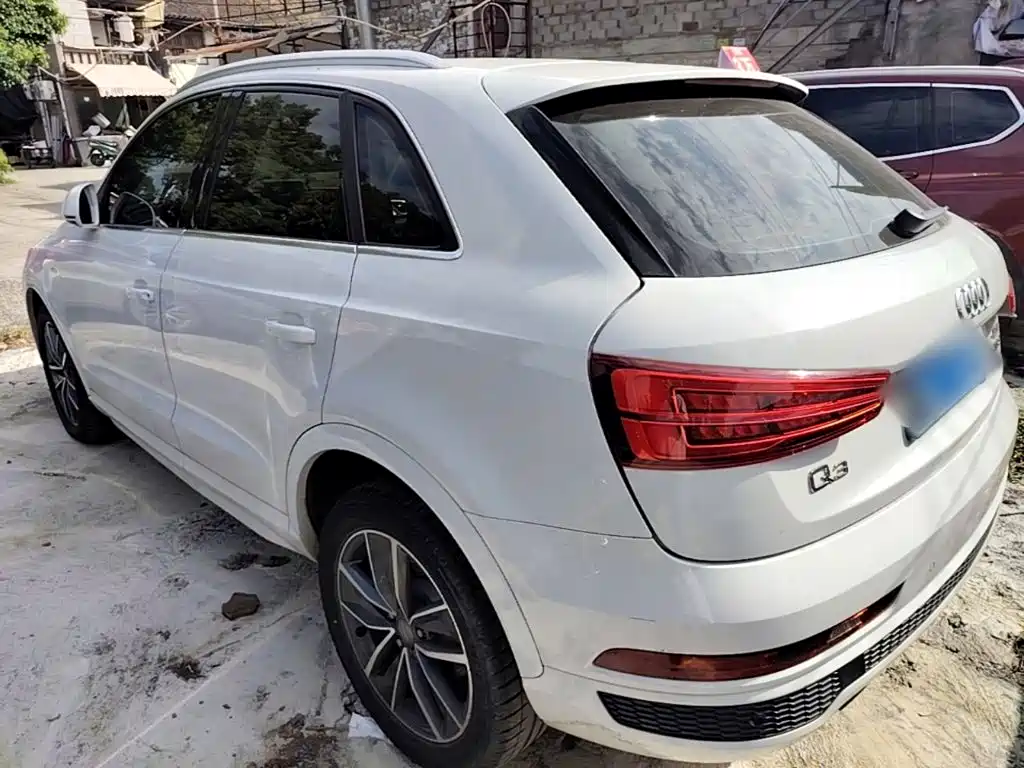 Audi Q3 — фото 5
