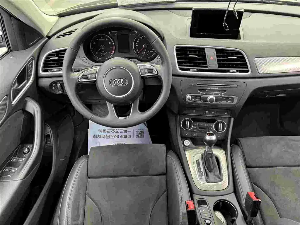 Audi Q3 — фото 5