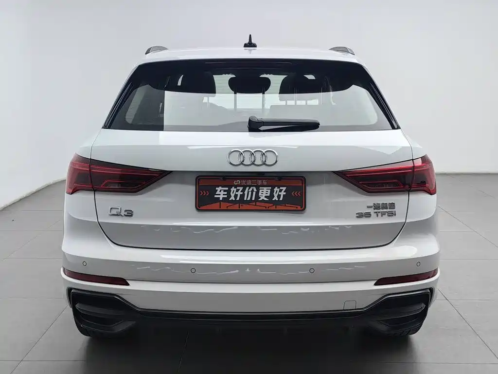 Audi Q3 — фото 4