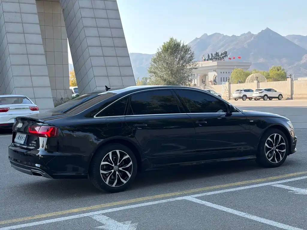 Audi A6L — фото 19