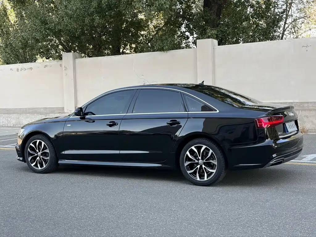 Audi A6L — фото 20