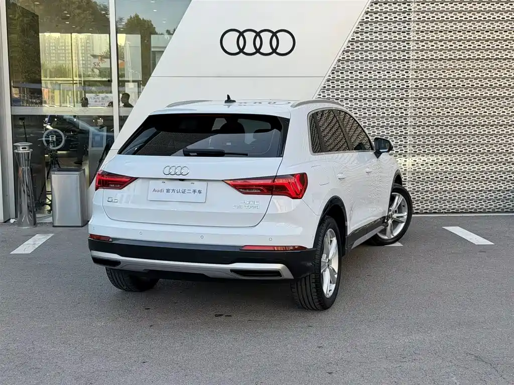 Audi Q3 — фото 5