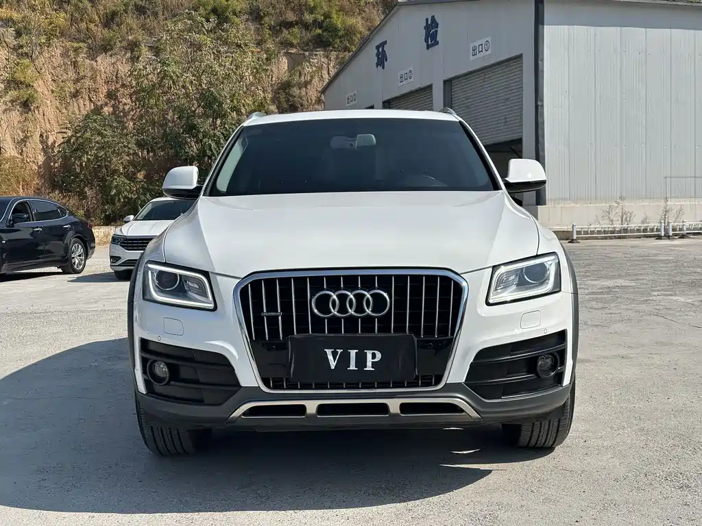 Audi Q5 — фото 2
