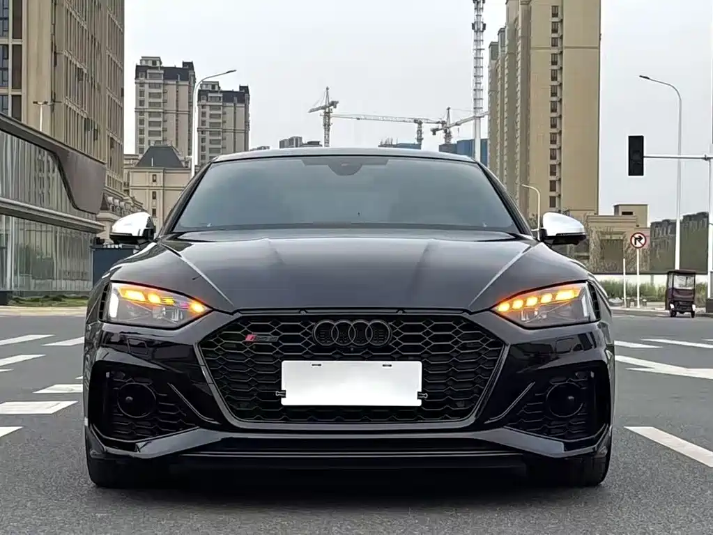 Audi A5 (Import) — фото 2