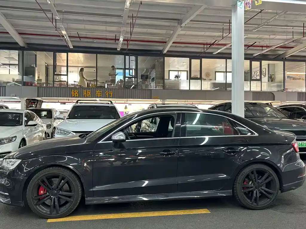 Audi S3 — фото 3