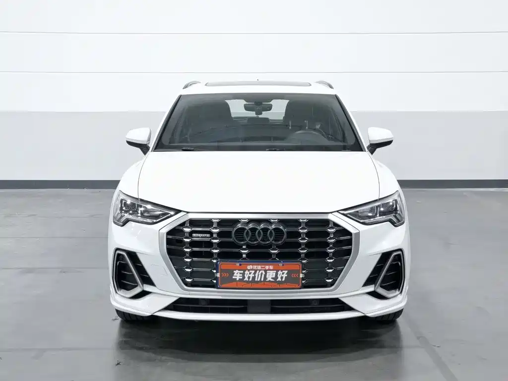 Audi Q3 — фото 3
