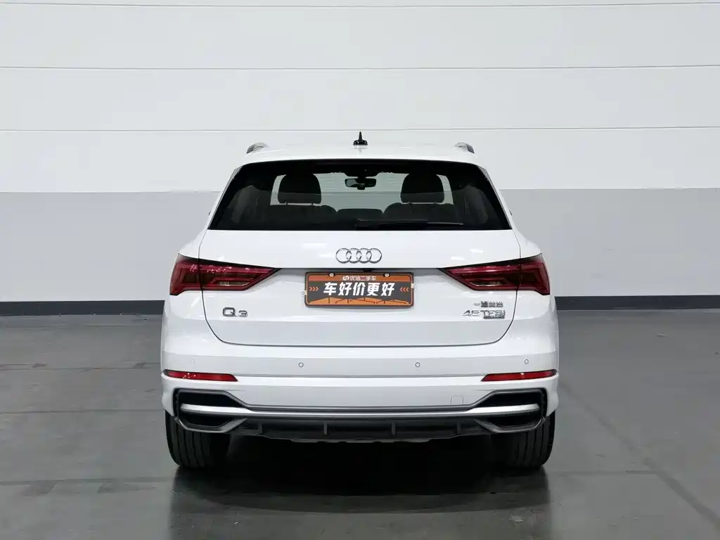 Audi Q3 — фото 4
