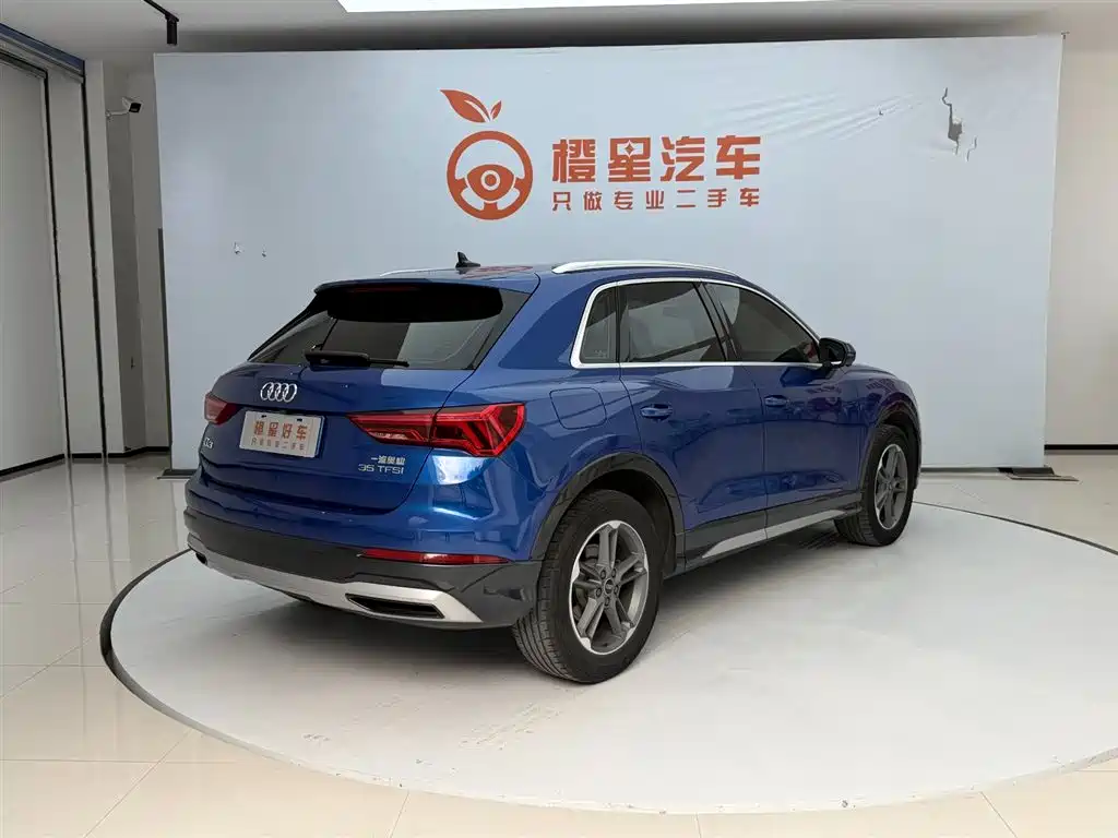 Audi Q3 — фото 4