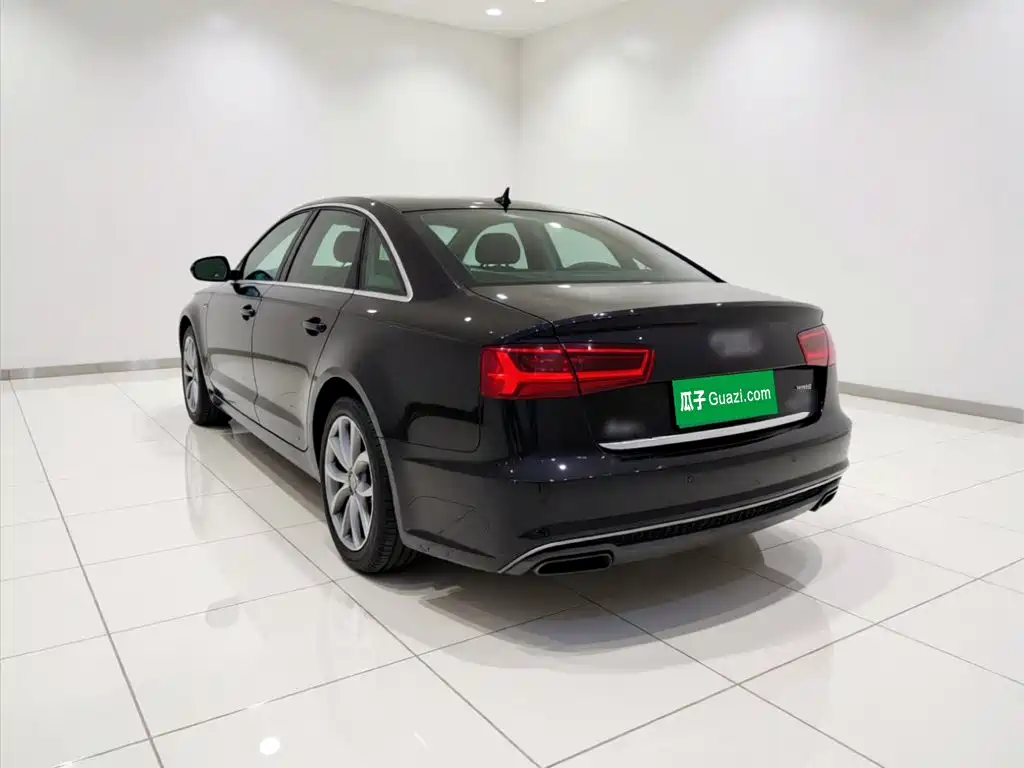 Audi A6L — фото 4