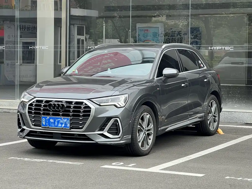 Audi Q3 — фото 3