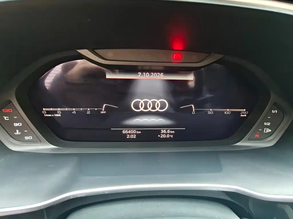 Audi Q3 — фото 6