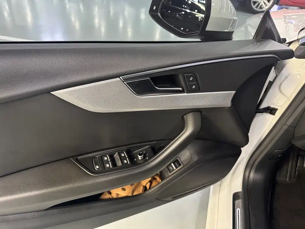 Audi A5 (Import) — фото 9