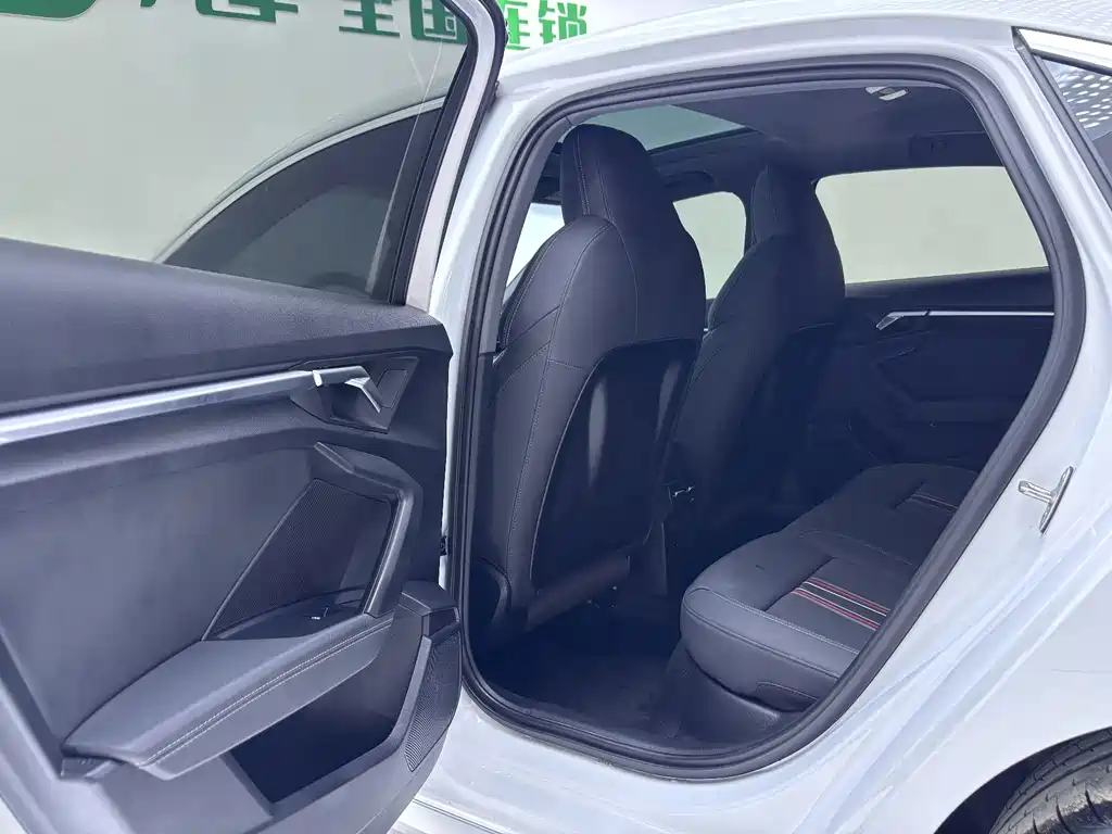 Audi A3 — фото 24