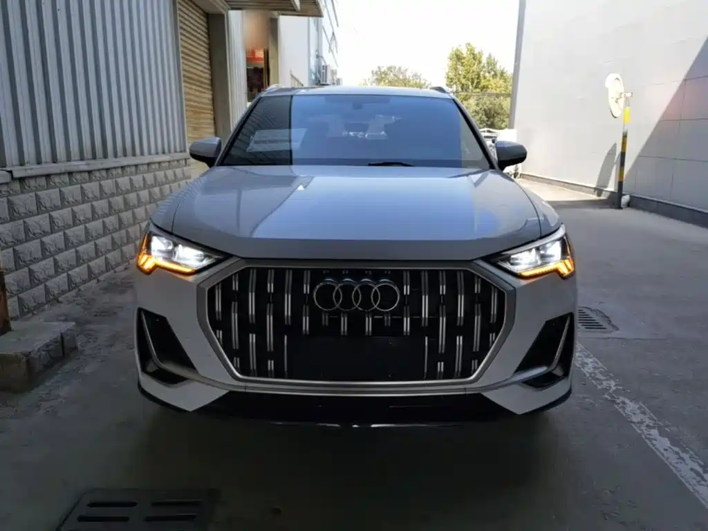 Audi Q3 — фото 3