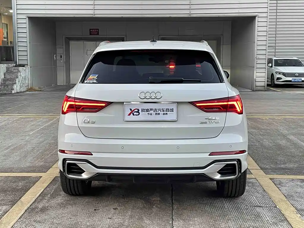 Audi Q3 — фото 4