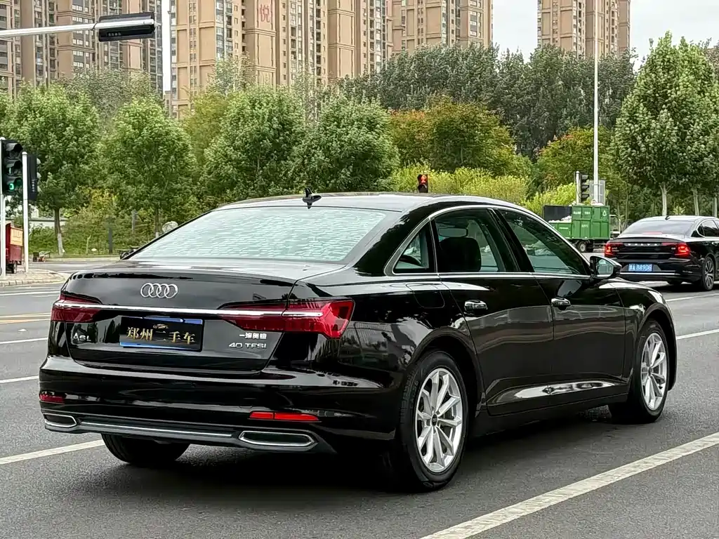 Audi A6L — фото 19